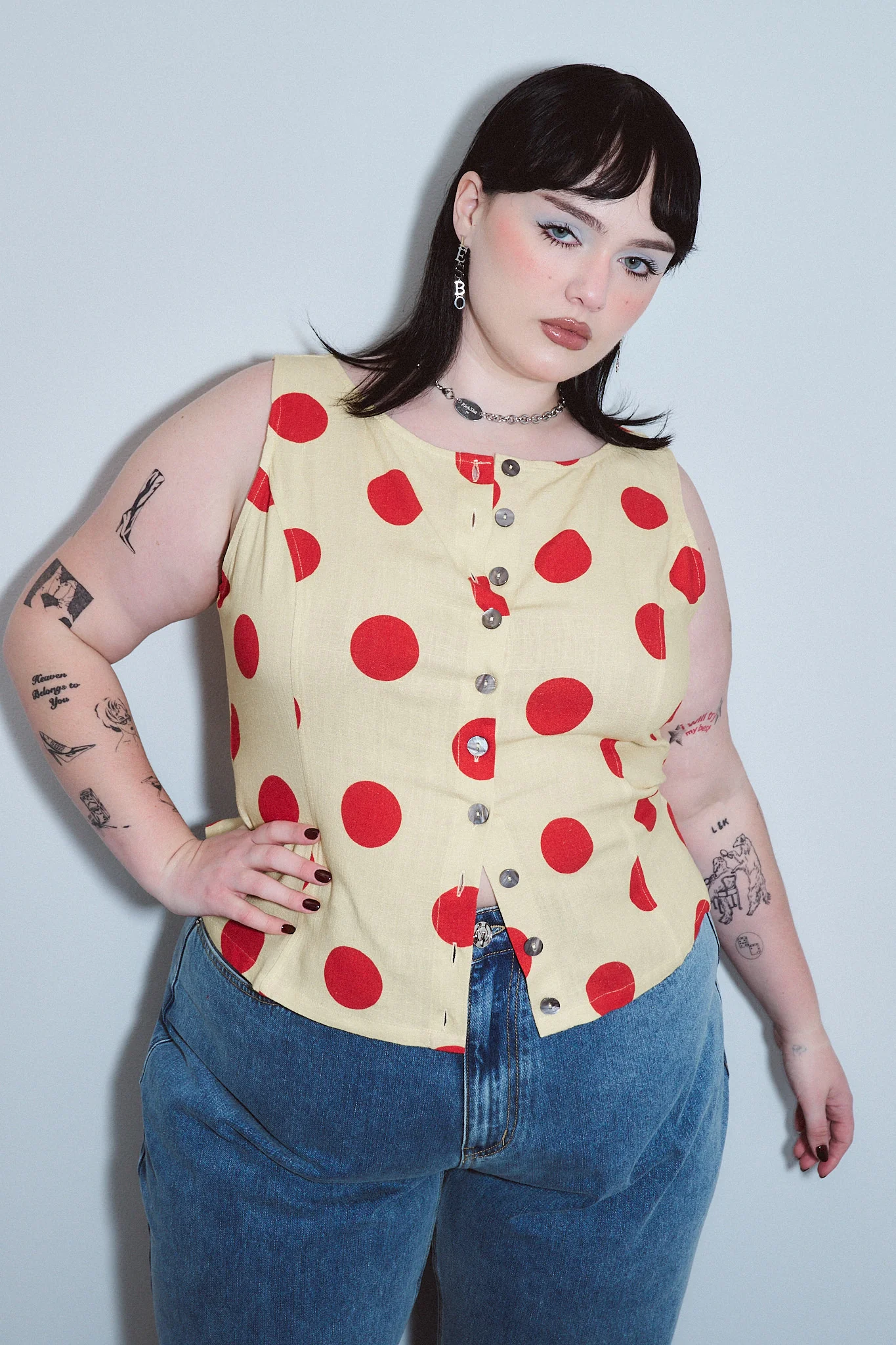 Sleeveless Tops
